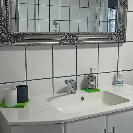 Fewo Blaue Oase, Netflix, Massagesessel, Whirlpool Badewanne Germersheim Zewnętrze zdjęcie